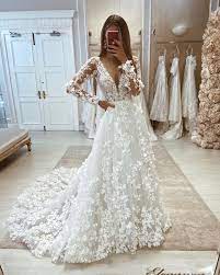 Lace Gown Styles for Teenage Girl
